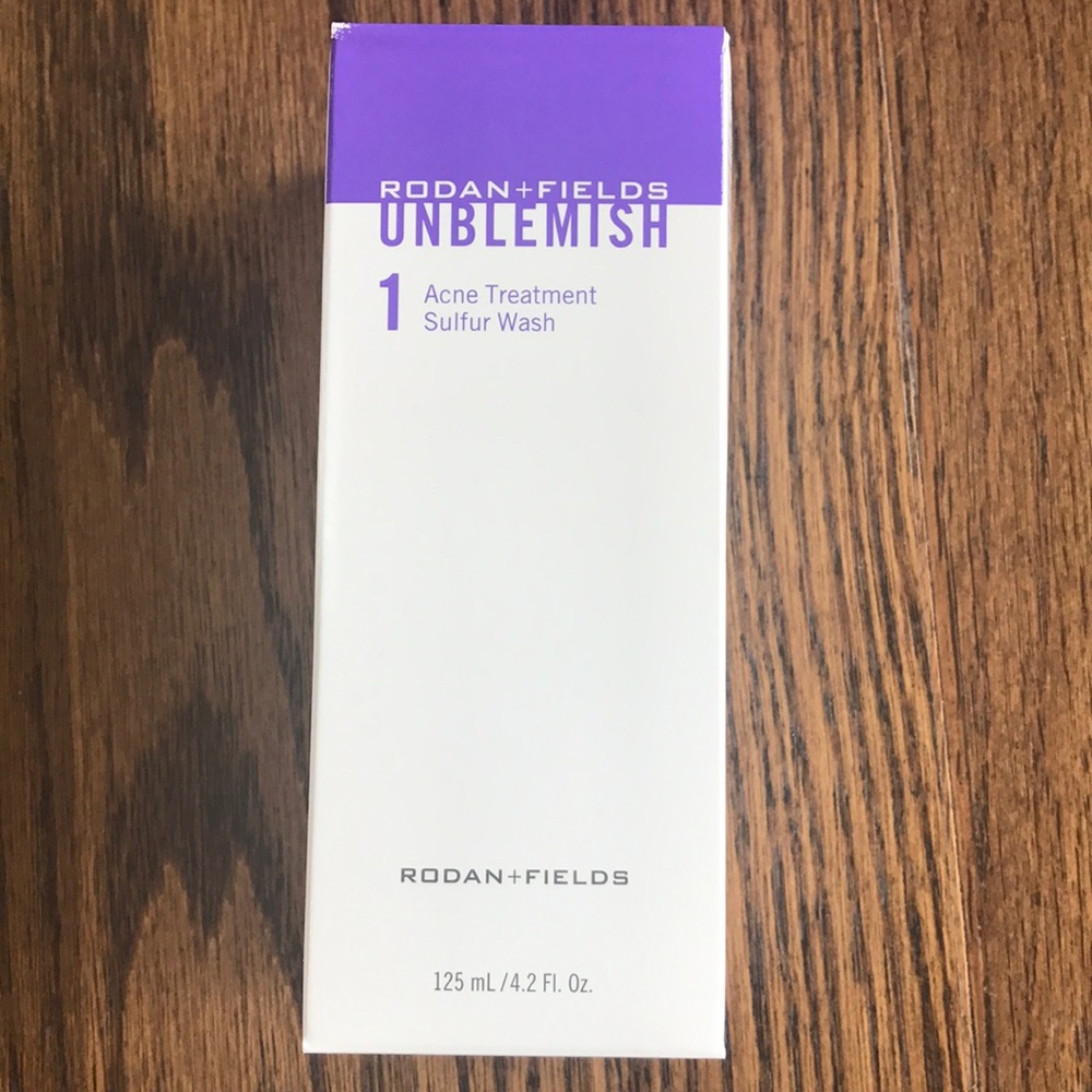 Rodan and Fields Unblemish Acne Sulfur Wash